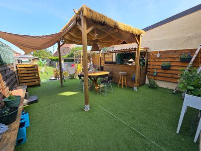 Maison - 95 m² - 5 pièces