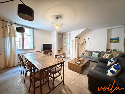 Immeuble - 110 m² - 6 pièces