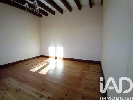 Maison - 99 m² - 5 pièces