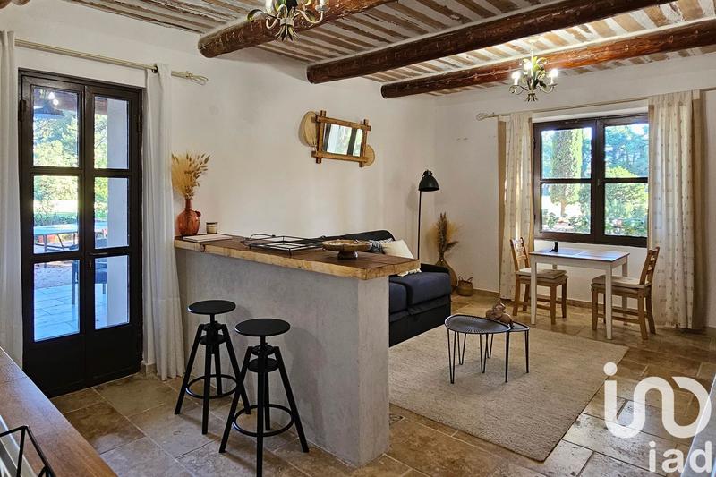 Maison - 210 m² - 7 pièces