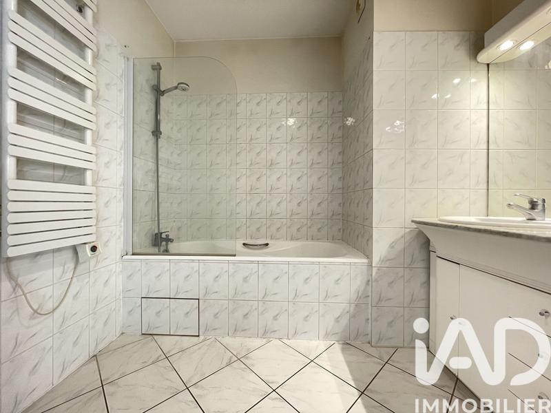 Appartement - 84 m² - 3 pièces