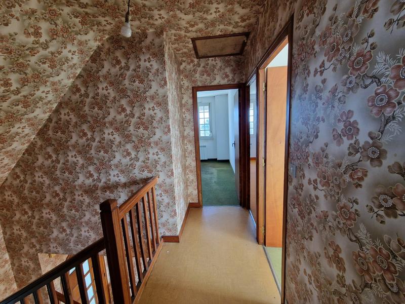 Maison traditionnelle - 94 m² - 5 pièces