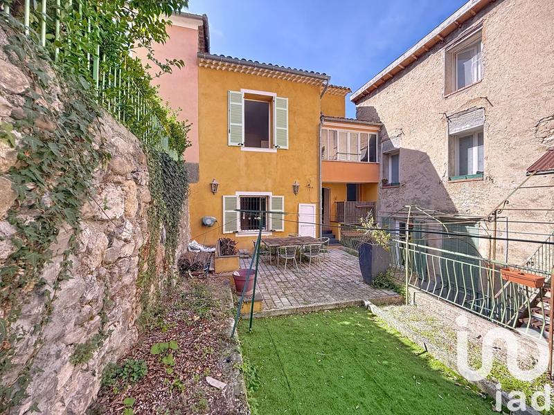 Maison de village - 69 m² - 3 pièces