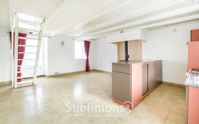 Maison en pierre - 89 m² - 4 pièces
