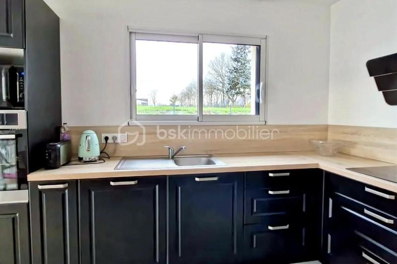 Maison - 104 m² - 5 pièces