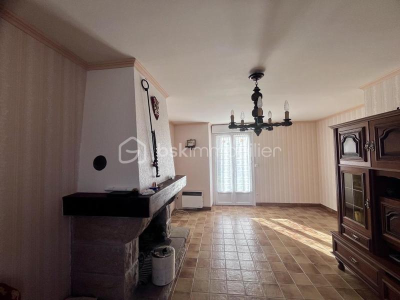 Maison - 191 m² - 8 pièces