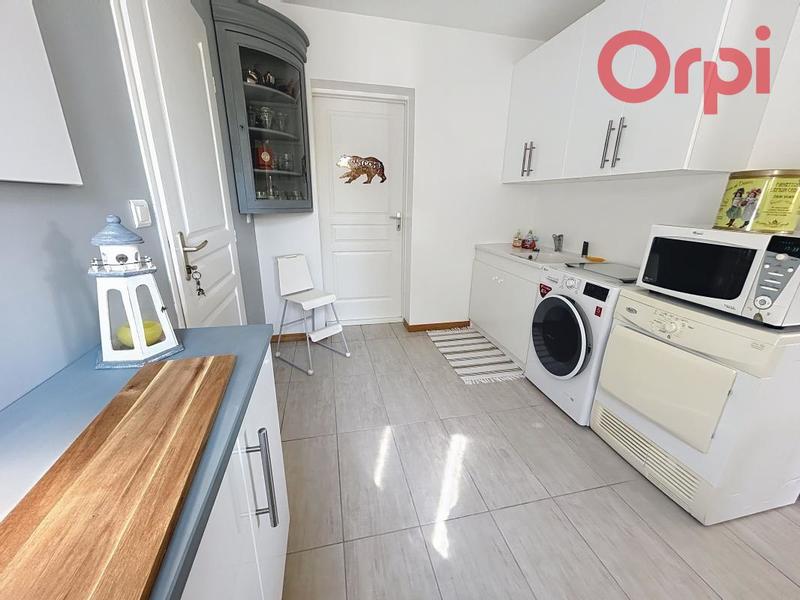 Villa - 181 m² - 5 pièces