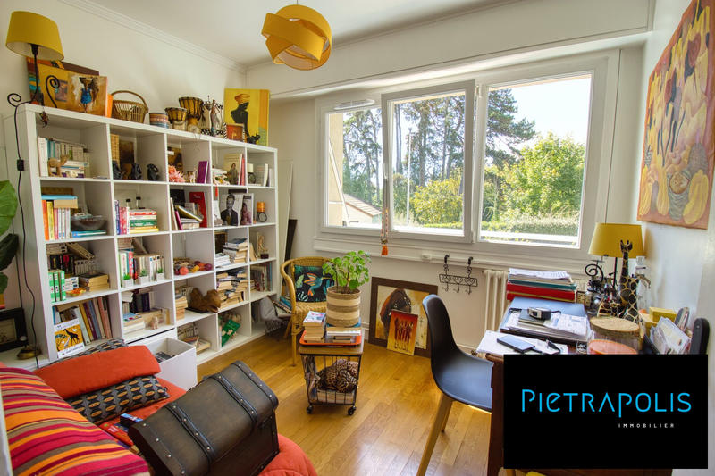 Appartement - 85 m² - 4 pièces