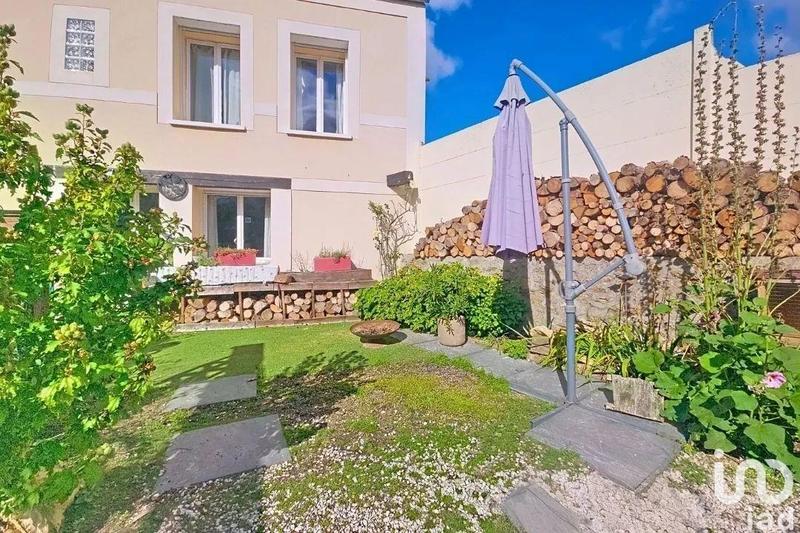 Maison - 93 m² - 3 pièces