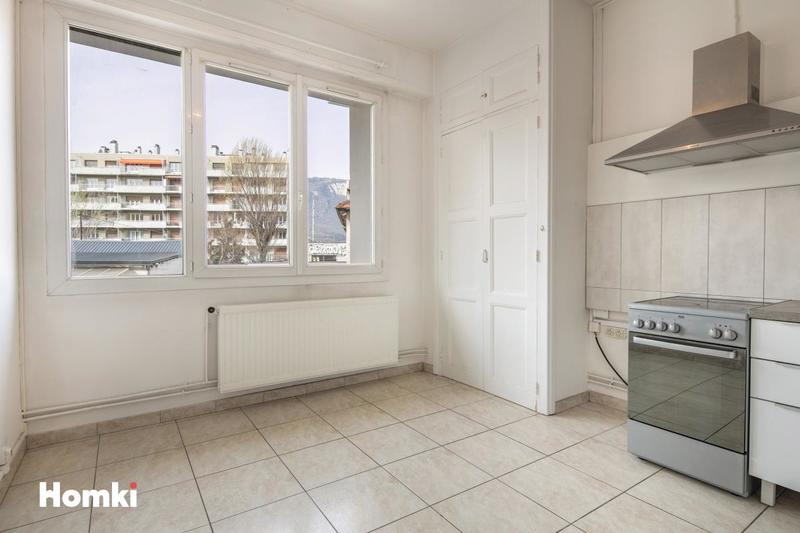 Appartement - 60 m² - 2 pièces