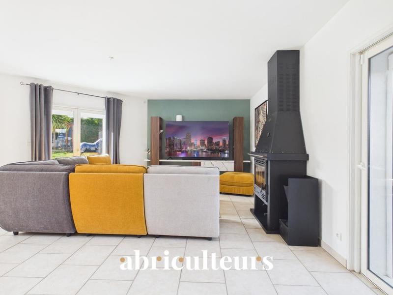 Maison ancienne - 194 m² - 6 pièces