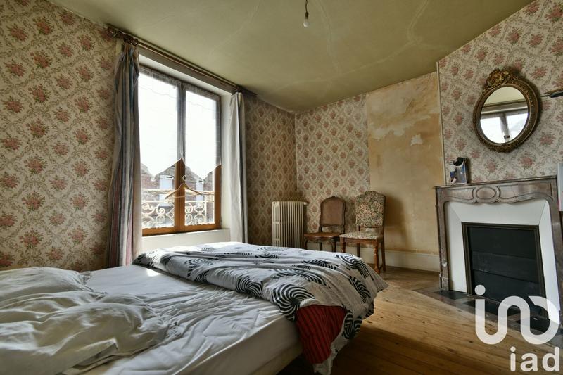 Maison - 195 m² - 6 pièces