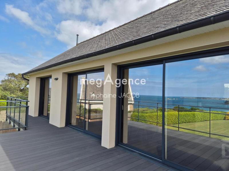 Maison - 121 m² - 5 pièces