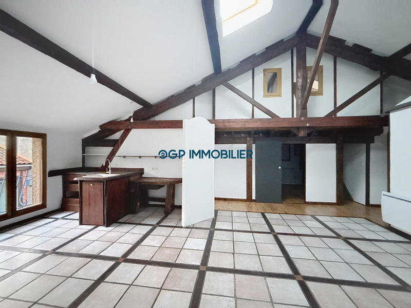 Appartement - 101 m² - 4 pièces