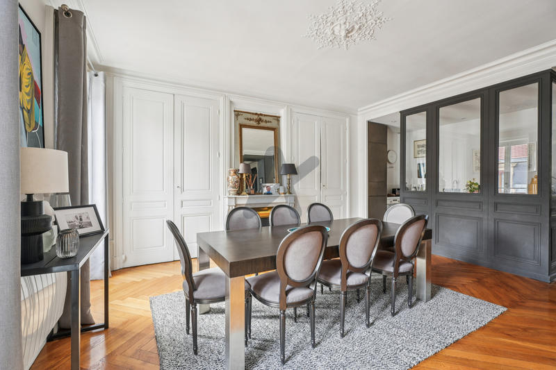 Appartement - 109 m² - 4 pièces