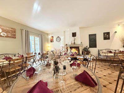 Fonds de commerce - 300 m²