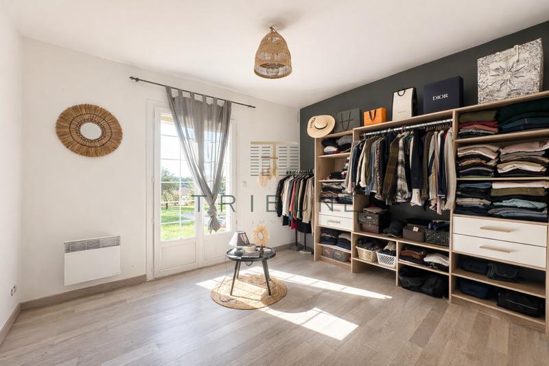 Maison - 160 m² - 6 pièces