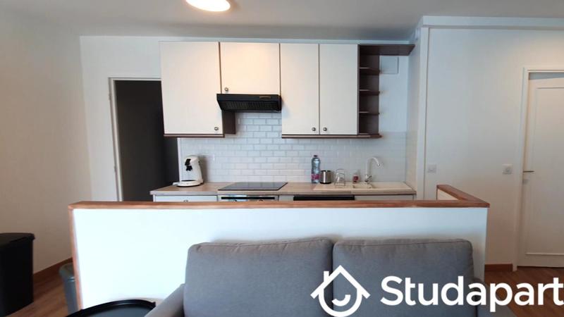 Chambre - 9 m² - 1 pièce