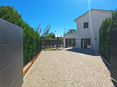 Villa - 104 m² - 4 pièces