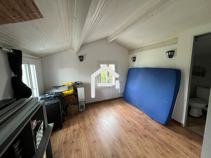 Maison - 104 m² - 6 pièces