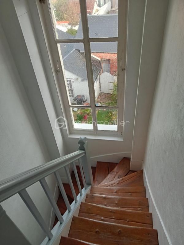 Propriété - 190 m² - 12 pièces