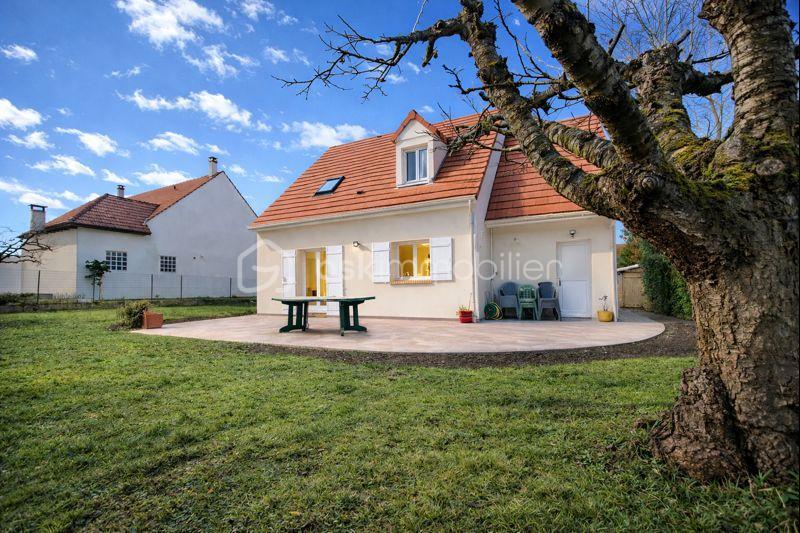 Pavillon - 110 m² - 6 pièces