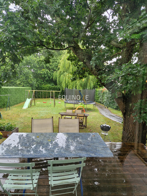 Maison - 166 m² - 6 pièces