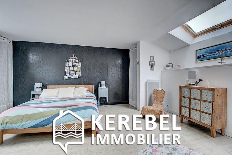 Maison - 317 m² - 10 pièces