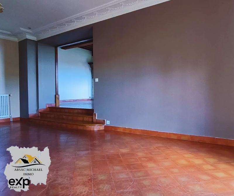 Maison de maîtres - 259 m² - 7 pièces