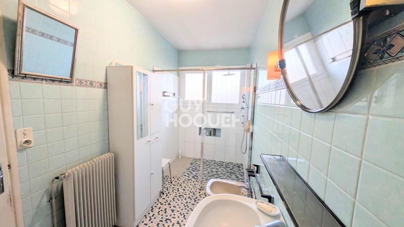 Maison - 121 m² - 7 pièces