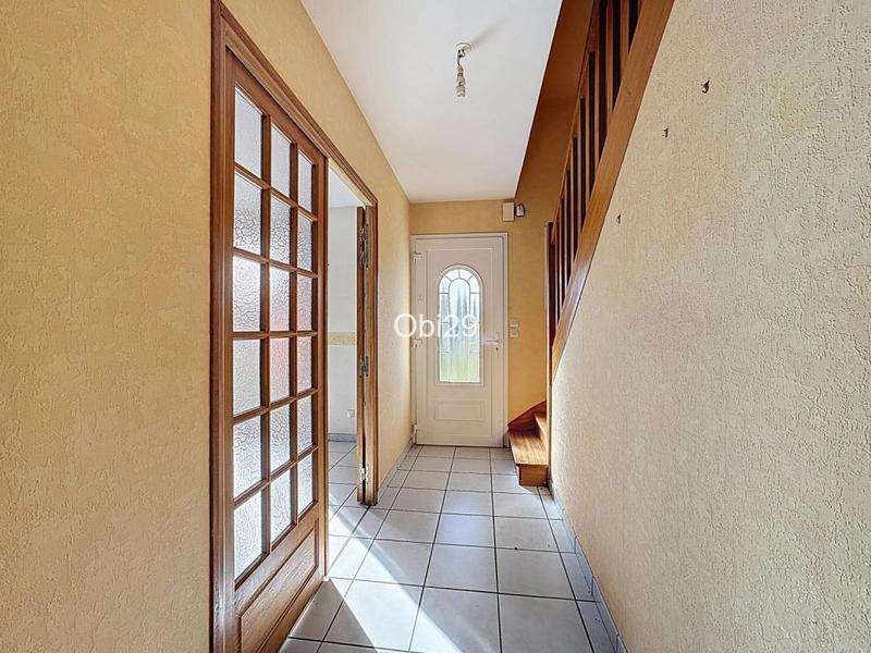 Maison - 92 m² - 4 pièces