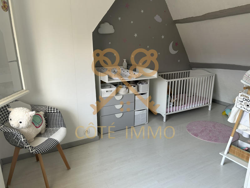 Maison - 85 m² - 4 pièces