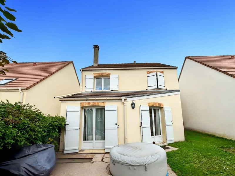 Maison - 87 m² - 4 pièces