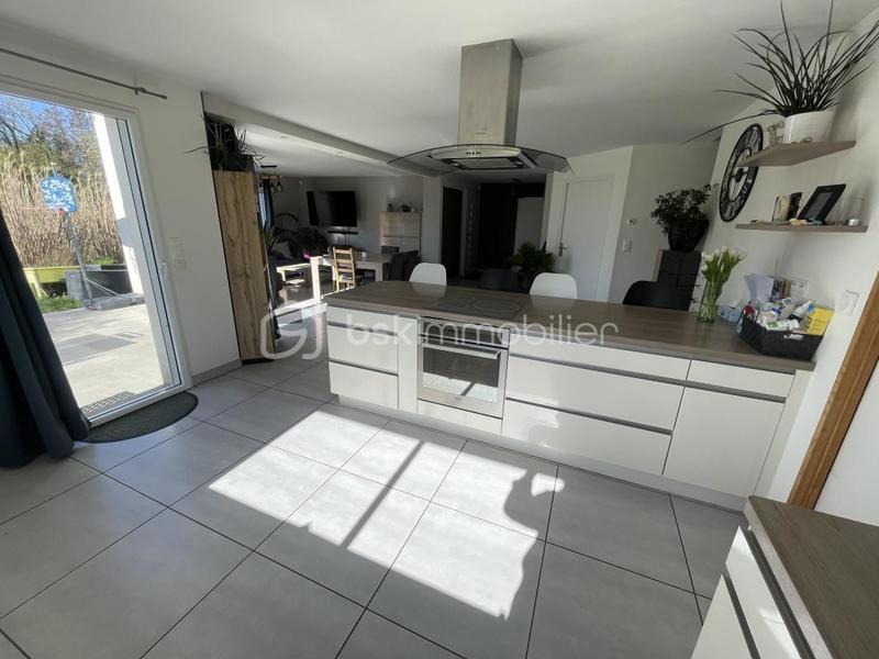 Maison - 130 m² - 6 pièces