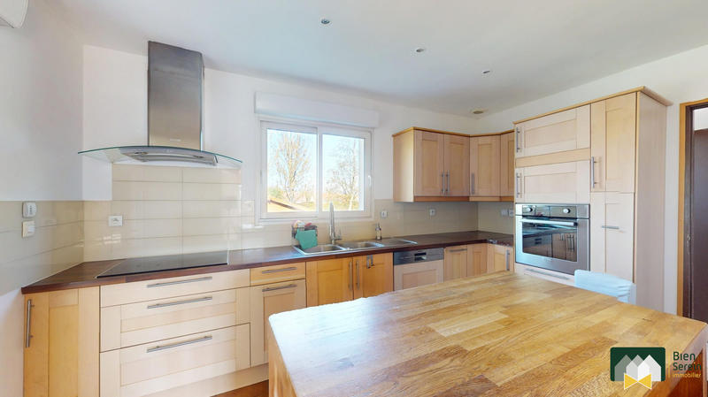 Maison ancienne - 142 m² - 7 pièces