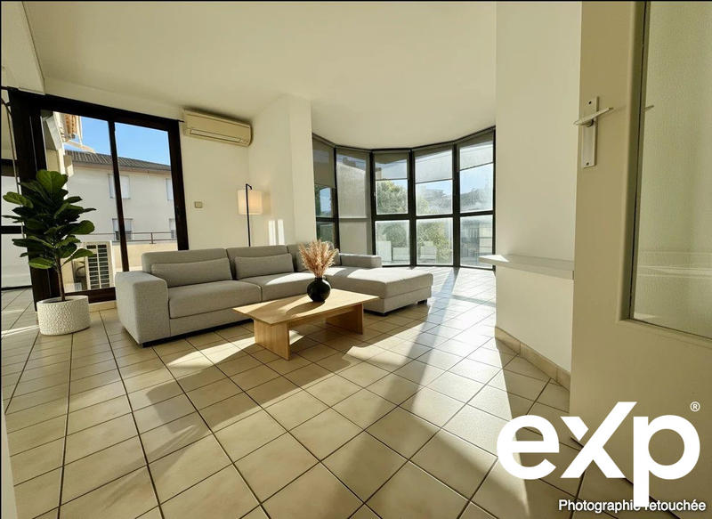 Appartement - 89 m² - 3 pièces