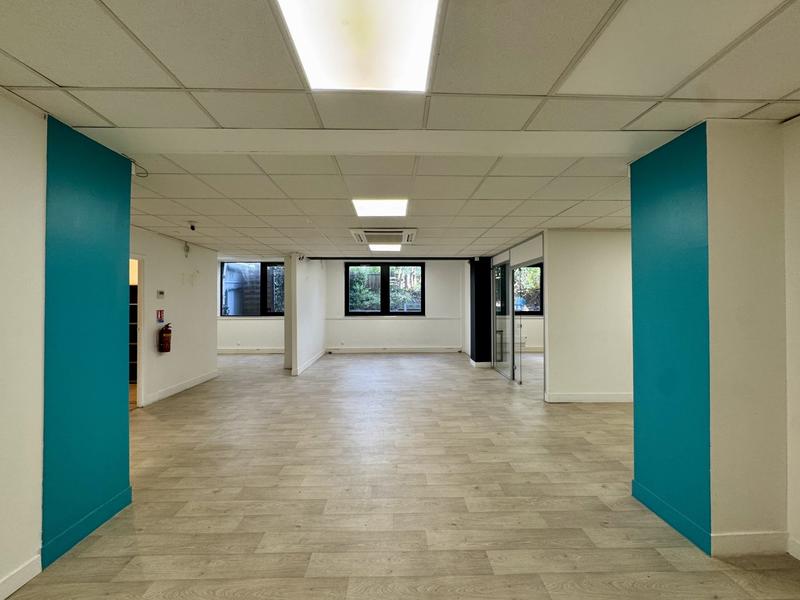 Bureau - 257 m²