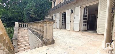 Maison - 170 m² - 8 pièces