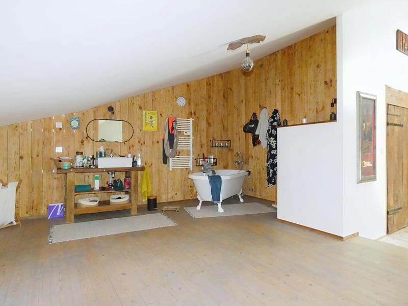 Maison de maîtres - 232 m² - 8 pièces