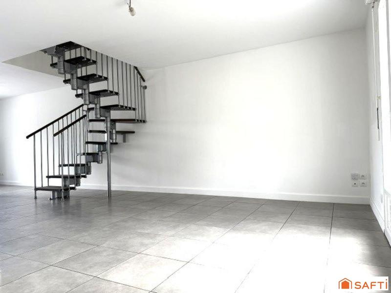 Maison - 83 m² - 4 pièces