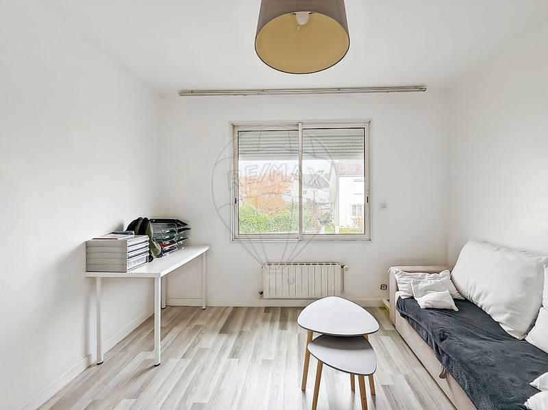 Maison - 145 m² - 7 pièces