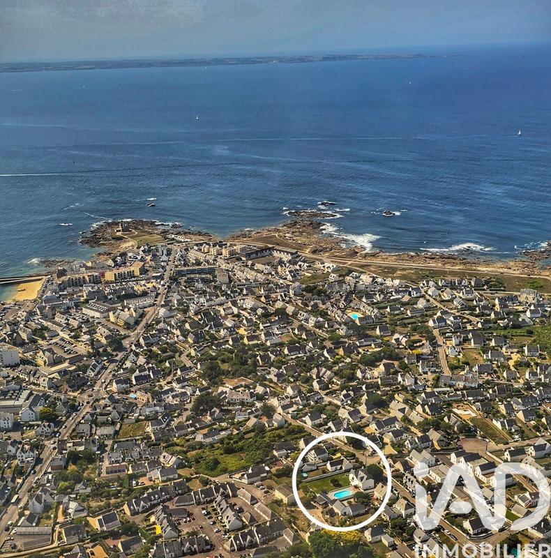 Maison - 216 m² - 7 pièces