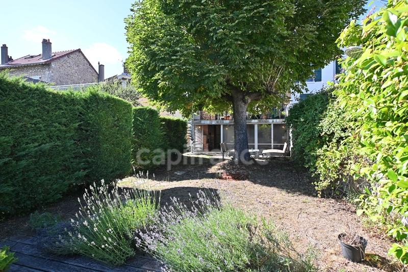 Maison - 188 m² - 7 pièces