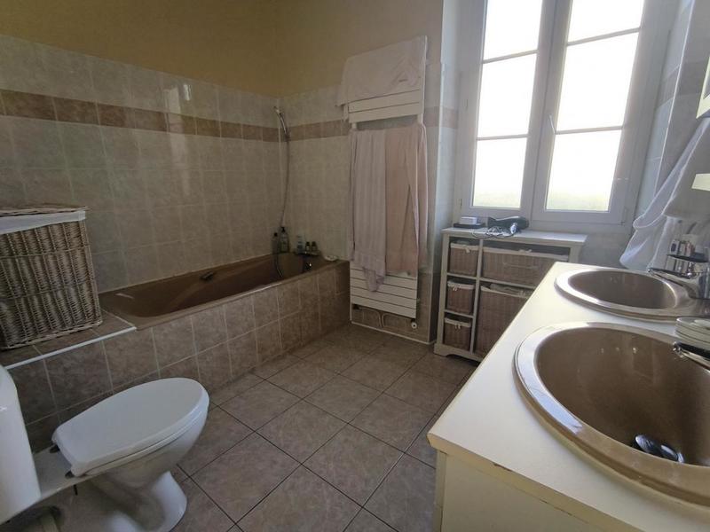 Maison - 153 m² - 7 pièces