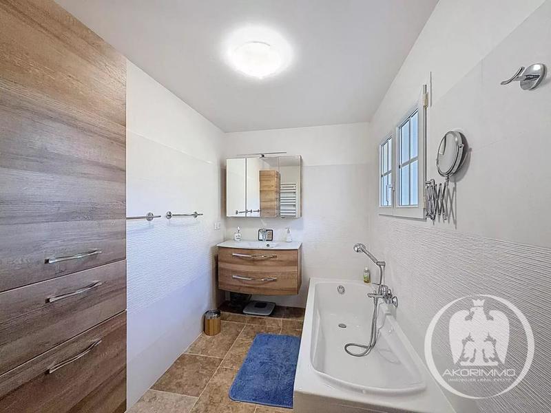 Maison - 125 m² - 6 pièces