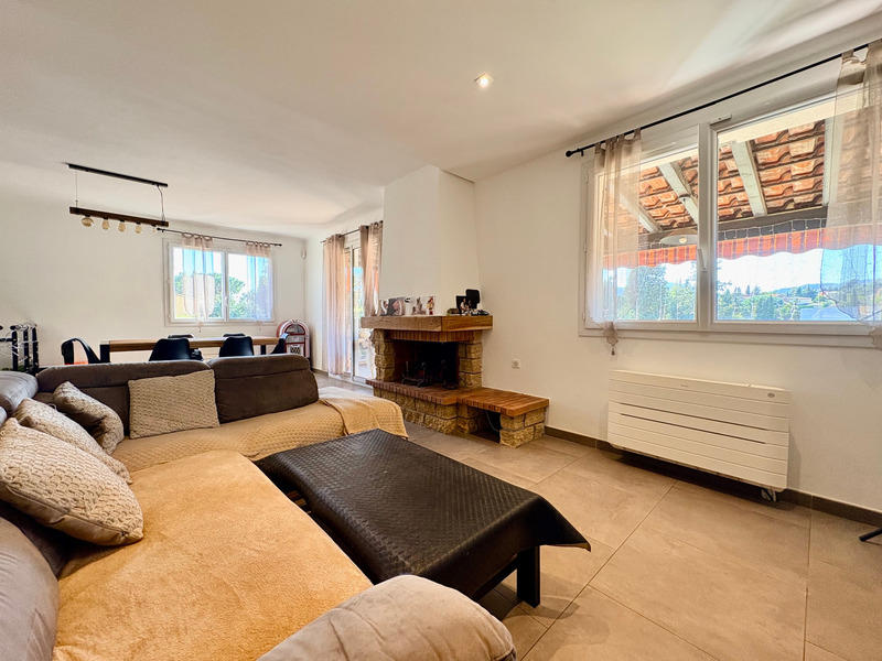 Villa - 140 m² - 5 pièces