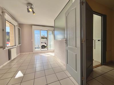 Appartement - 150 m² - 10 pièces