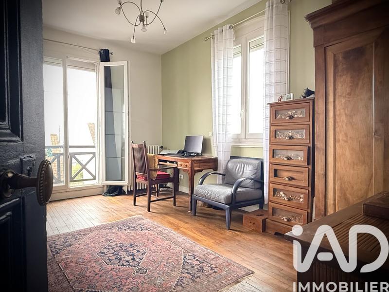 Maison - 231 m² - 7 pièces