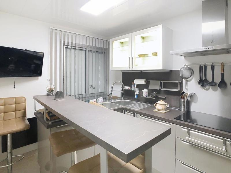 Appartement - 84 m² - 4 pièces