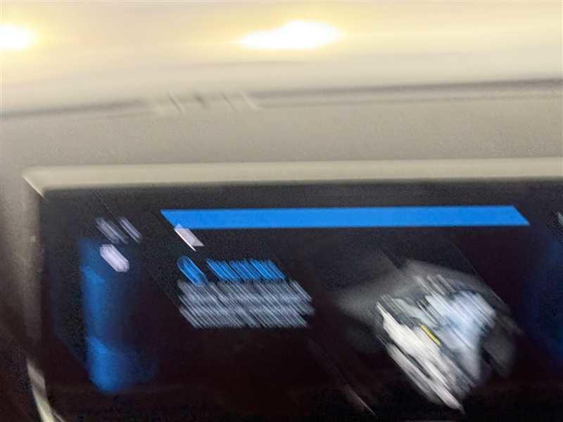 Peugeot 2008 1.5 BlueHDi 130 s&amp;S Eat8 Allure Pack